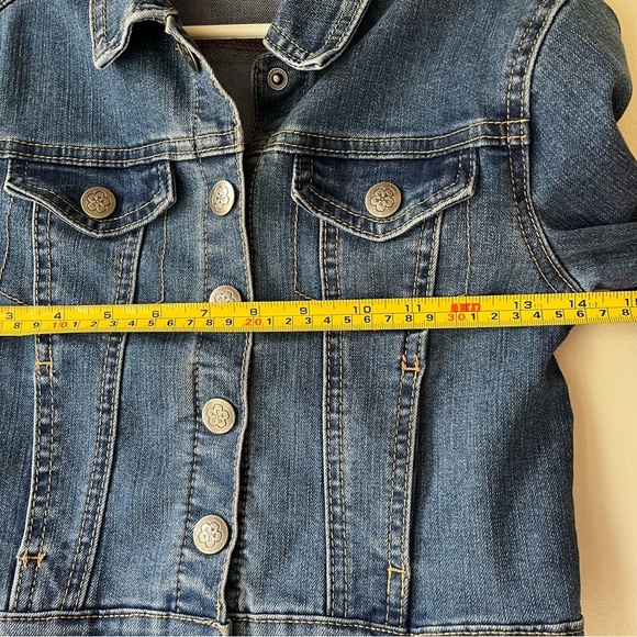 Disney Encanto Girls Denim Jacket Size 6/6X | Butterfly Floral Back Graphic Jean - Picture 9 of 11